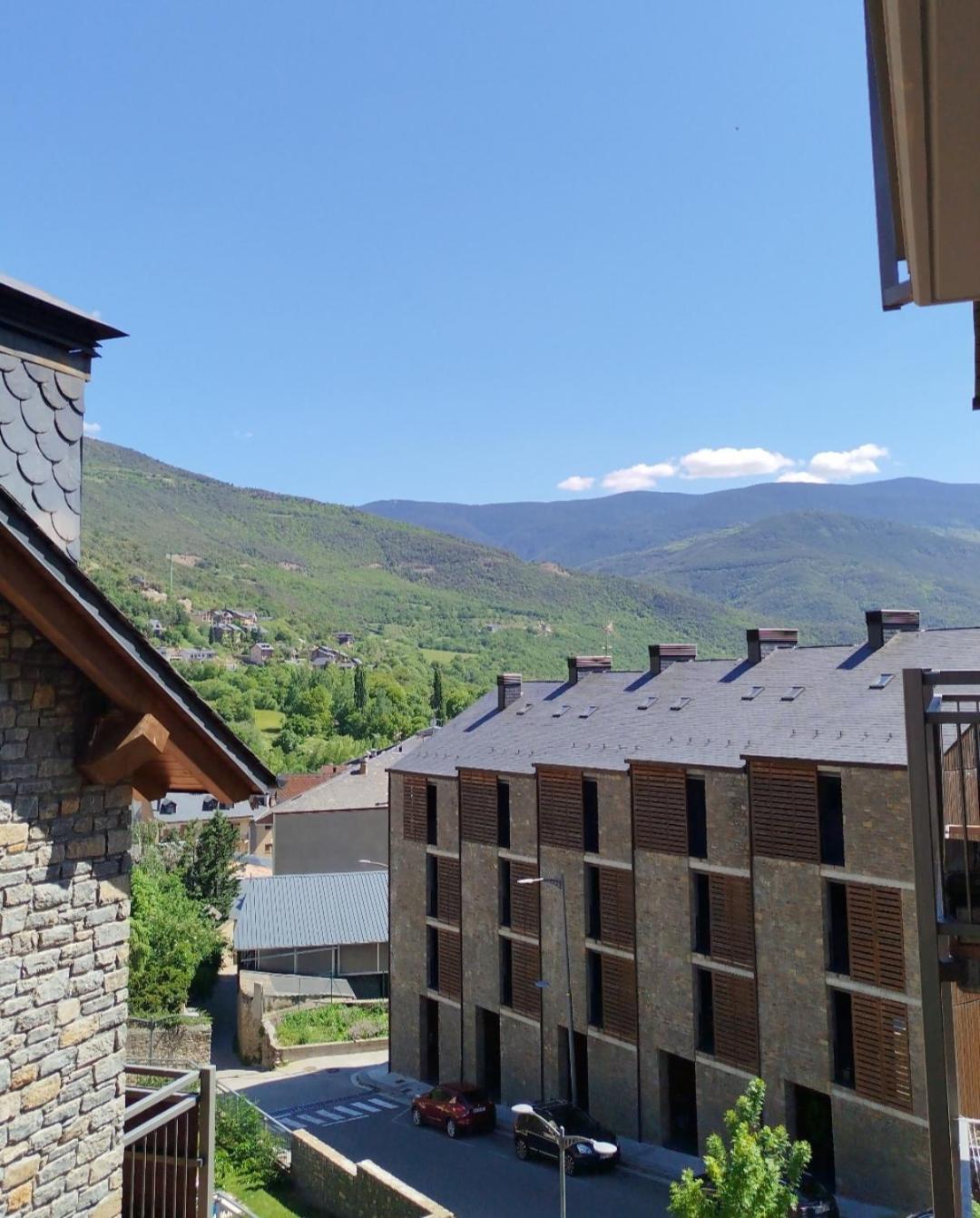 Apartaments Sort Pirineus 외부 사진